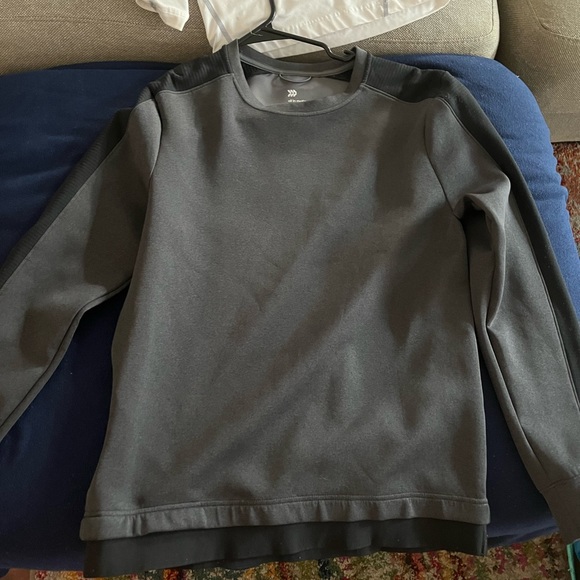 Sweater - Picture 2 of 3